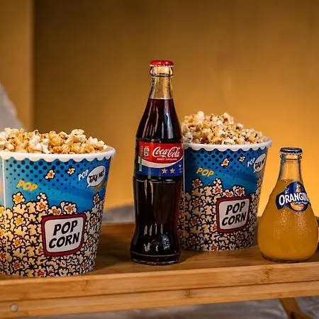 Cinema I Billard I Nintendo Switch I Netflix I Mini Bar - Movie I Pool I Nintendo Switch I Netflix I Mini Bar 아파트 *